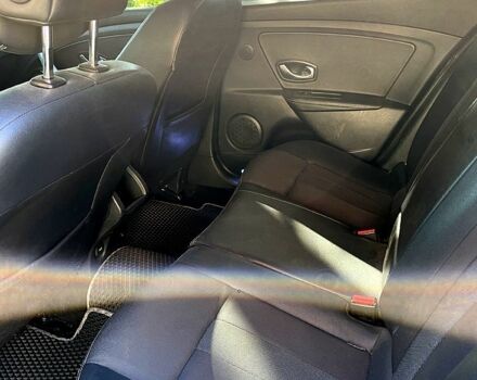 Чорний Рено Меган, об'ємом двигуна 1.9 л та пробігом 290 тис. км за 7800 $, фото 5 на Automoto.ua