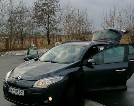 Рено Меган 2011 в Бердичеве на Automoto.ua Черный Рено Меган, объемом двигателя 2 л и пробегом 84 тыс. км за 8999 $, фото 70 на Automoto.ua