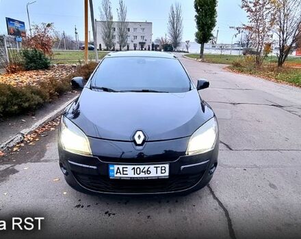 Черный Рено Меган, объемом двигателя 1.5 л и пробегом 240 тыс. км за 7200 $, фото 1 на Automoto.ua
