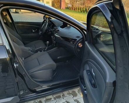 Чорний Рено Меган, об'ємом двигуна 1.46 л та пробігом 244 тис. км за 7200 $, фото 17 на Automoto.ua