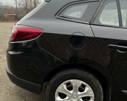 Черный Рено Меган, объемом двигателя 1.6 л и пробегом 219 тыс. км за 7450 $, фото 23 на Automoto.ua