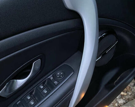 Черный Рено Меган, объемом двигателя 1.46 л и пробегом 223 тыс. км за 7400 $, фото 3 на Automoto.ua