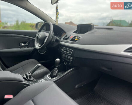 Черный Рено Меган, объемом двигателя 1.46 л и пробегом 267 тыс. км за 7200 $, фото 30 на Automoto.ua