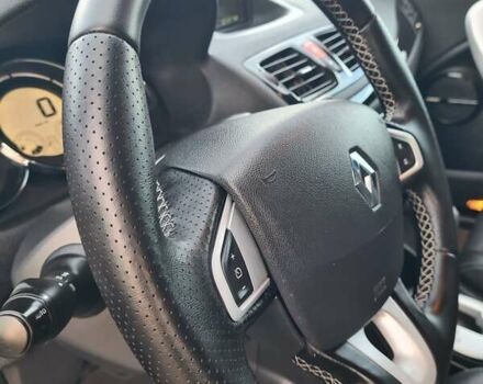 Черный Рено Меган, объемом двигателя 1.46 л и пробегом 236 тыс. км за 7800 $, фото 81 на Automoto.ua