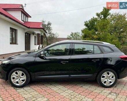 Черный Рено Меган, объемом двигателя 1.46 л и пробегом 160 тыс. км за 7850 $, фото 9 на Automoto.ua