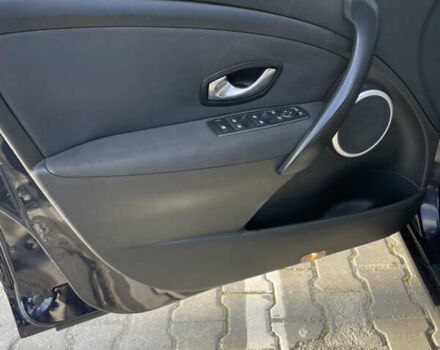 Черный Рено Меган, объемом двигателя 1.5 л и пробегом 251 тыс. км за 6500 $, фото 7 на Automoto.ua