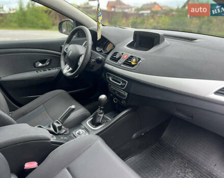 Черный Рено Меган, объемом двигателя 1.46 л и пробегом 267 тыс. км за 7200 $, фото 32 на Automoto.ua