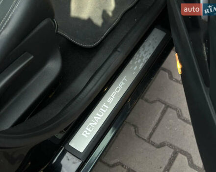 Черный Рено Меган, объемом двигателя 2 л и пробегом 245 тыс. км за 8499 $, фото 46 на Automoto.ua