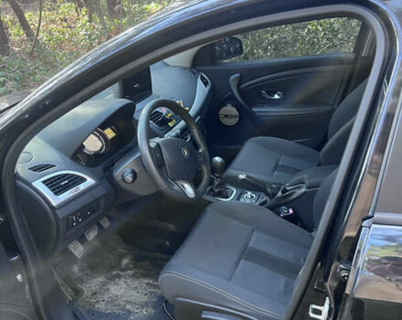 Чорний Рено Меган, об'ємом двигуна 1.46 л та пробігом 220 тис. км за 7300 $, фото 2 на Automoto.ua