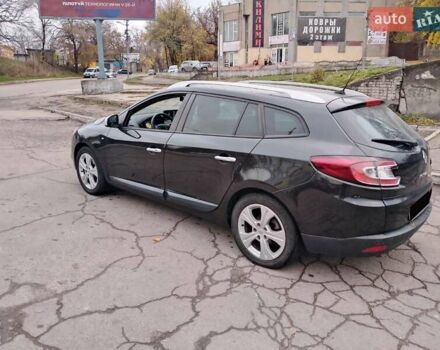 Черный Рено Меган, объемом двигателя 1.4 л и пробегом 225 тыс. км за 7500 $, фото 3 на Automoto.ua