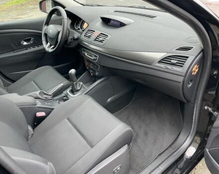 Черный Рено Меган, объемом двигателя 1.5 л и пробегом 224 тыс. км за 7300 $, фото 5 на Automoto.ua