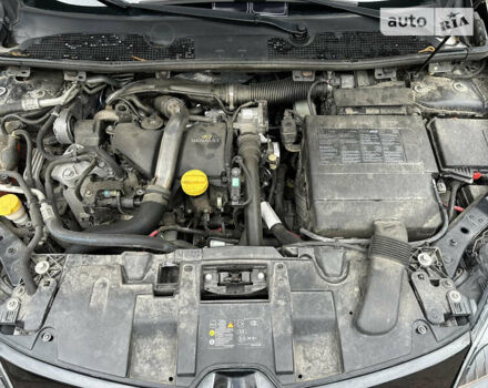 Чорний Рено Меган, об'ємом двигуна 1.46 л та пробігом 244 тис. км за 7450 $, фото 202 на Automoto.ua