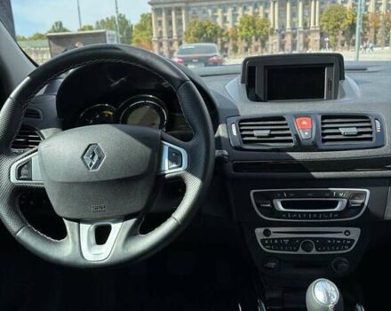 Рено Меган 2011 в Николаеве на Automoto.ua Черный Рено Меган, объемом двигателя 1.5 л и пробегом 241 тыс. км за 8700 $, фото 14 на Automoto.ua