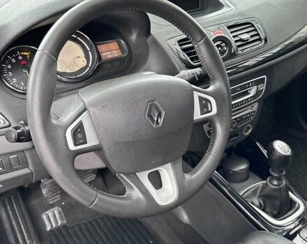 Черный Рено Меган, объемом двигателя 1.4 л и пробегом 306 тыс. км за 7000 $, фото 13 на Automoto.ua