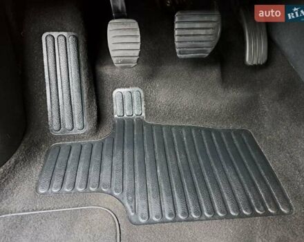 Черный Рено Меган, объемом двигателя 1.46 л и пробегом 249 тыс. км за 7650 $, фото 107 на Automoto.ua