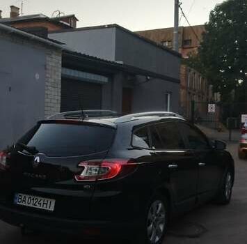 Рено Меган 2011 в Кропивницком (Кировограде) на Automoto.ua Черный Рено Меган, объемом двигателя 1.5 л и пробегом 270 тыс. км за 8500 $, фото 8 на Automoto.ua