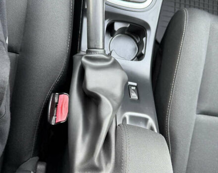 Рено Меган 2011 у Нововолинськ на Automoto.ua Чорний Рено Меган, об'ємом двигуна 1.46 л та пробігом 229 тис. км за 6500 $, фото 26 на Automoto.ua