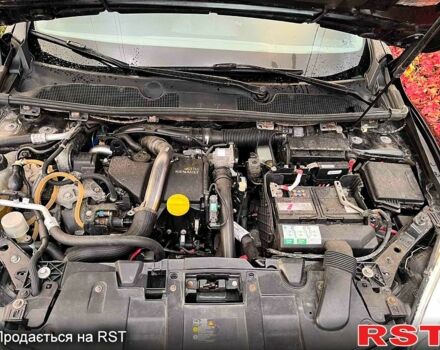 Черный Рено Меган, объемом двигателя 1.5 л и пробегом 260 тыс. км за 7500 $, фото 6 на Automoto.ua