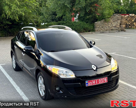 Черный Рено Меган, объемом двигателя 1.6 л и пробегом 220 тыс. км за 7900 $, фото 1 на Automoto.ua