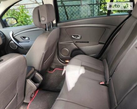 Чорний Рено Меган, об'ємом двигуна 1.9 л та пробігом 285 тис. км за 7600 $, фото 3 на Automoto.ua