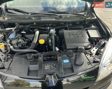 Черный Рено Меган, объемом двигателя 1.5 л и пробегом 288 тыс. км за 7700 $, фото 7 на Automoto.ua