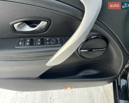 Черный Рено Меган, объемом двигателя 0 л и пробегом 209 тыс. км за 7000 $, фото 37 на Automoto.ua