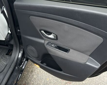 Черный Рено Меган, объемом двигателя 1.5 л и пробегом 340 тыс. км за 6500 $, фото 16 на Automoto.ua