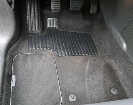 Черный Рено Меган, объемом двигателя 1.46 л и пробегом 249 тыс. км за 7650 $, фото 105 на Automoto.ua