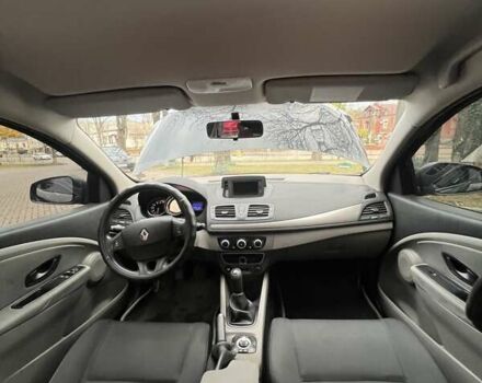 Чорний Рено Меган, об'ємом двигуна 1.6 л та пробігом 146 тис. км за 8200 $, фото 1 на Automoto.ua