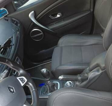 Черный Рено Меган, объемом двигателя 2 л и пробегом 223 тыс. км за 8900 $, фото 38 на Automoto.ua