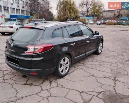 Черный Рено Меган, объемом двигателя 1.4 л и пробегом 225 тыс. км за 7500 $, фото 21 на Automoto.ua