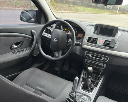 Черный Рено Меган, объемом двигателя 1.46 л и пробегом 320 тыс. км за 7500 $, фото 12 на Automoto.ua