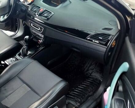 Черный Рено Меган, объемом двигателя 1.5 л и пробегом 236 тыс. км за 6600 $, фото 1 на Automoto.ua