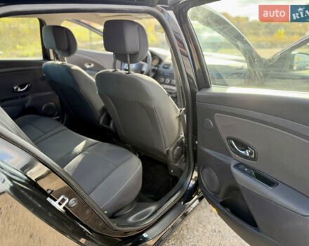 Черный Рено Меган, объемом двигателя 1.5 л и пробегом 204 тыс. км за 7950 $, фото 15 на Automoto.ua