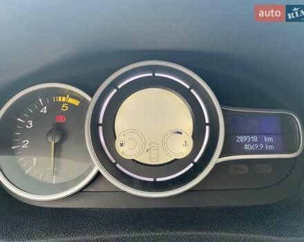 Рено Меган 2011 у Івано-Франківську на Automoto.ua Чорний Рено Меган, об'ємом двигуна 1.46 л та пробігом 289 тис. км за 6500 $, фото 9 на Automoto.ua