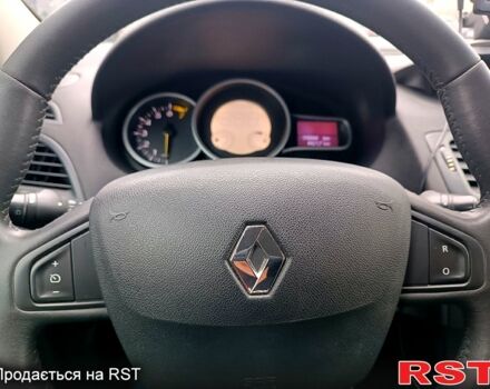 Черный Рено Меган, объемом двигателя 1.6 л и пробегом 199 тыс. км за 6950 $, фото 10 на Automoto.ua