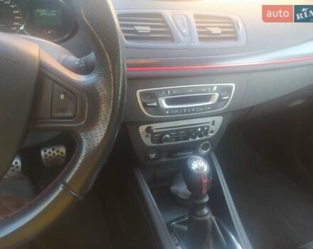 Черный Рено Меган, объемом двигателя 1.5 л и пробегом 188 тыс. км за 8400 $, фото 53 на Automoto.ua