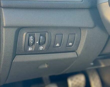 Чорний Рено Меган, об'ємом двигуна 1.46 л та пробігом 245 тис. км за 9000 $, фото 10 на Automoto.ua