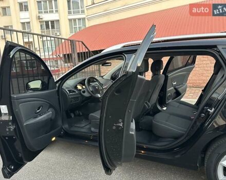 Рено Меган 2012 в Николаеве на Automoto.ua Черный Рено Меган, объемом двигателя 1.5 л и пробегом 275 тыс. км за 7700 $, фото 25 на Automoto.ua