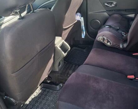 Чорний Рено Меган, об'ємом двигуна 1.46 л та пробігом 237 тис. км за 7500 $, фото 4 на Automoto.ua