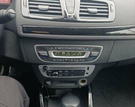 Черный Рено Меган, объемом двигателя 1.5 л и пробегом 257 тыс. км за 9700 $, фото 26 на Automoto.ua