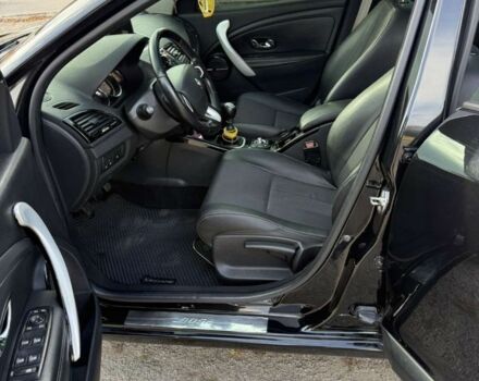 Черный Рено Меган, объемом двигателя 1.5 л и пробегом 290 тыс. км за 7800 $, фото 6 на Automoto.ua