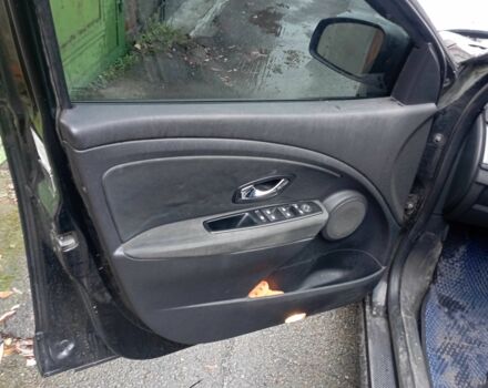 Черный Рено Меган, объемом двигателя 1.5 л и пробегом 260 тыс. км за 7711 $, фото 9 на Automoto.ua