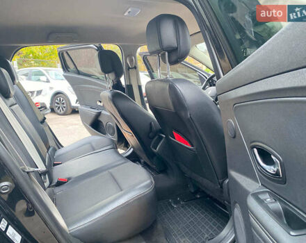 Черный Рено Меган, объемом двигателя 1.5 л и пробегом 269 тыс. км за 9390 $, фото 27 на Automoto.ua