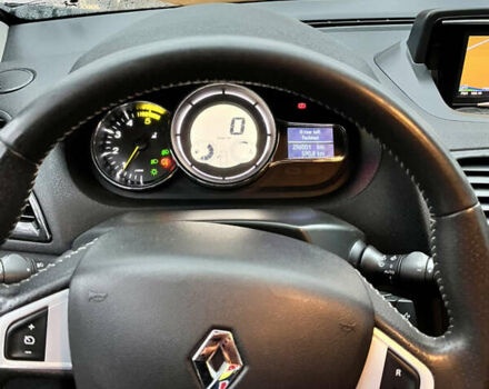 Черный Рено Меган, объемом двигателя 1.5 л и пробегом 297 тыс. км за 8100 $, фото 8 на Automoto.ua