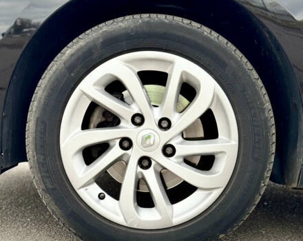 Черный Рено Меган, объемом двигателя 1.5 л и пробегом 240 тыс. км за 8200 $, фото 9 на Automoto.ua