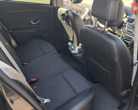 Чорний Рено Меган, об'ємом двигуна 1.46 л та пробігом 260 тис. км за 8300 $, фото 10 на Automoto.ua