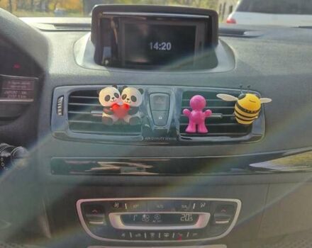 Черный Рено Меган, объемом двигателя 1.46 л и пробегом 270 тыс. км за 8600 $, фото 13 на Automoto.ua