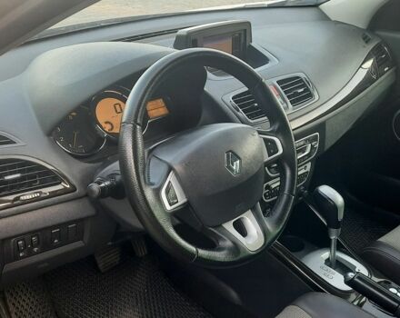 Черный Рено Меган, объемом двигателя 0 л и пробегом 280 тыс. км за 7500 $, фото 5 на Automoto.ua