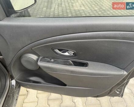 Черный Рено Меган, объемом двигателя 1.5 л и пробегом 194 тыс. км за 8700 $, фото 8 на Automoto.ua
